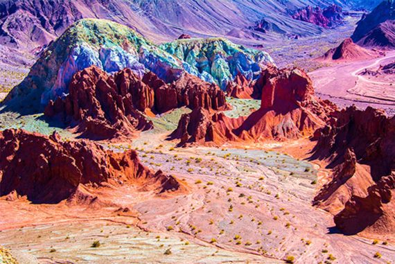 Valle del Arcoiris no Deserto do Atacama